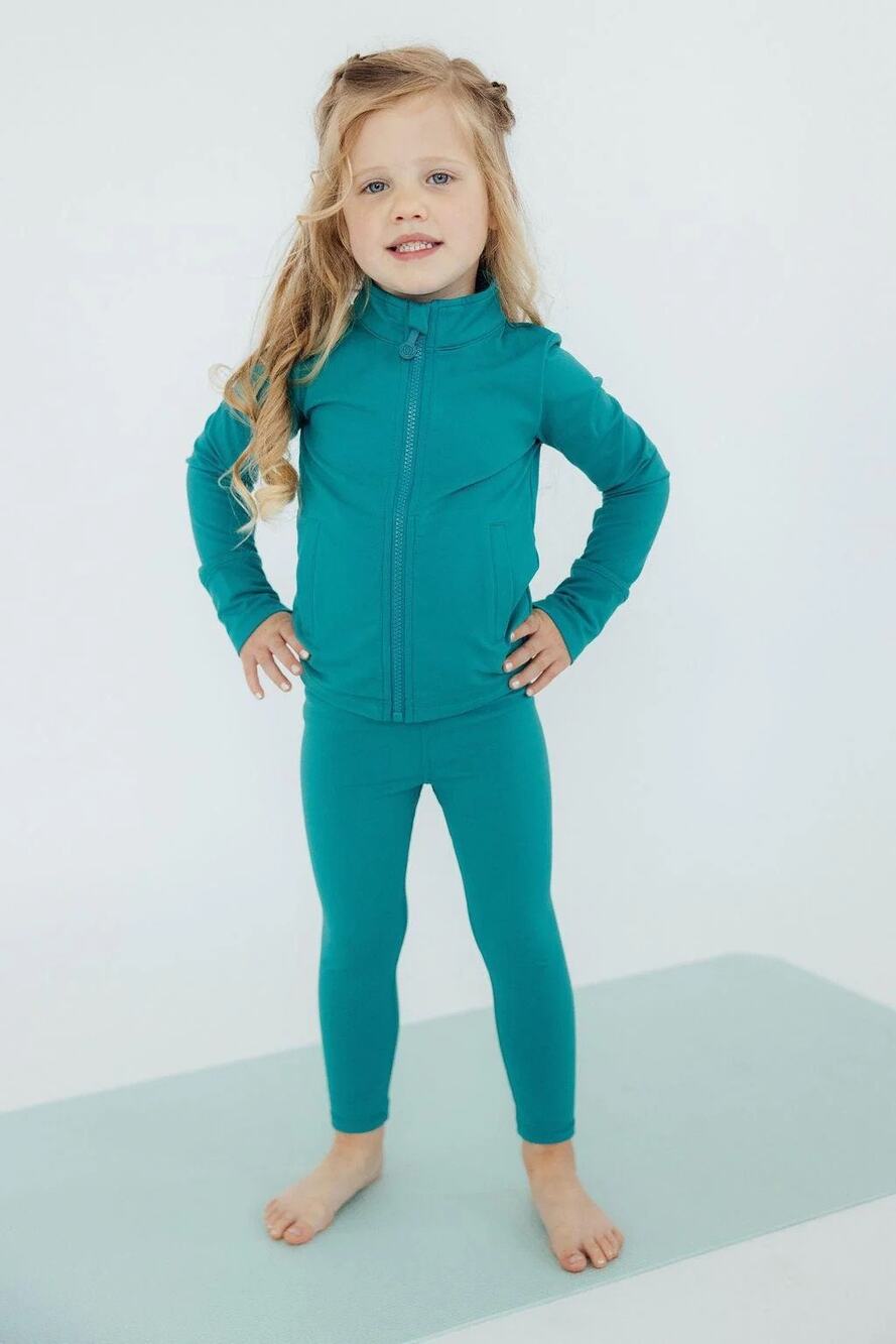 Mila & Rose 2pc Full Zip athletic top size 2T $78